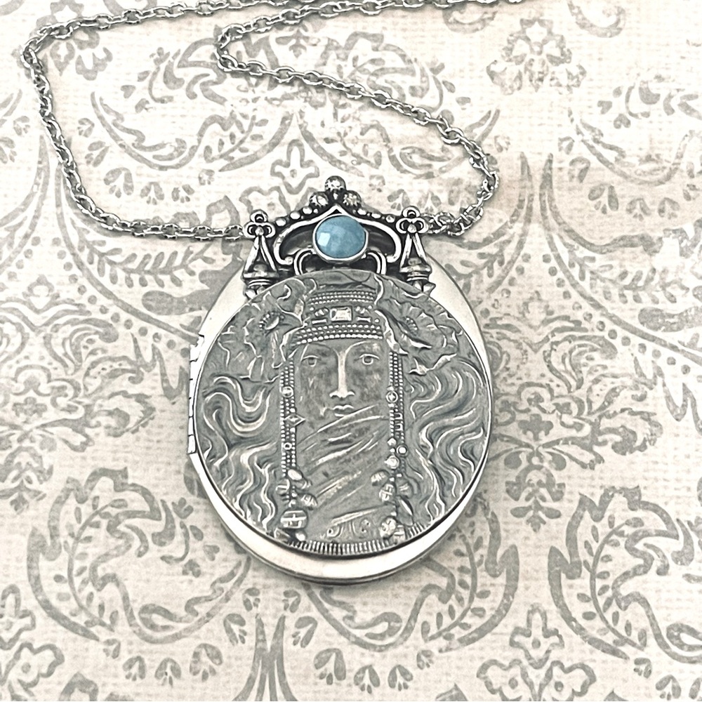Hecate Locket Necklace turquoise gem Blue Silver pendant goddess moon vintage